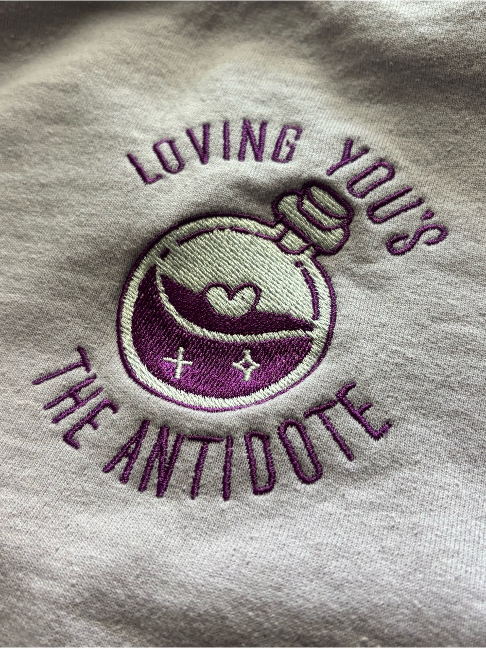 Gildan Lilac Pullover Sweatshirt with Harry Styles Themed Embroidered Accent